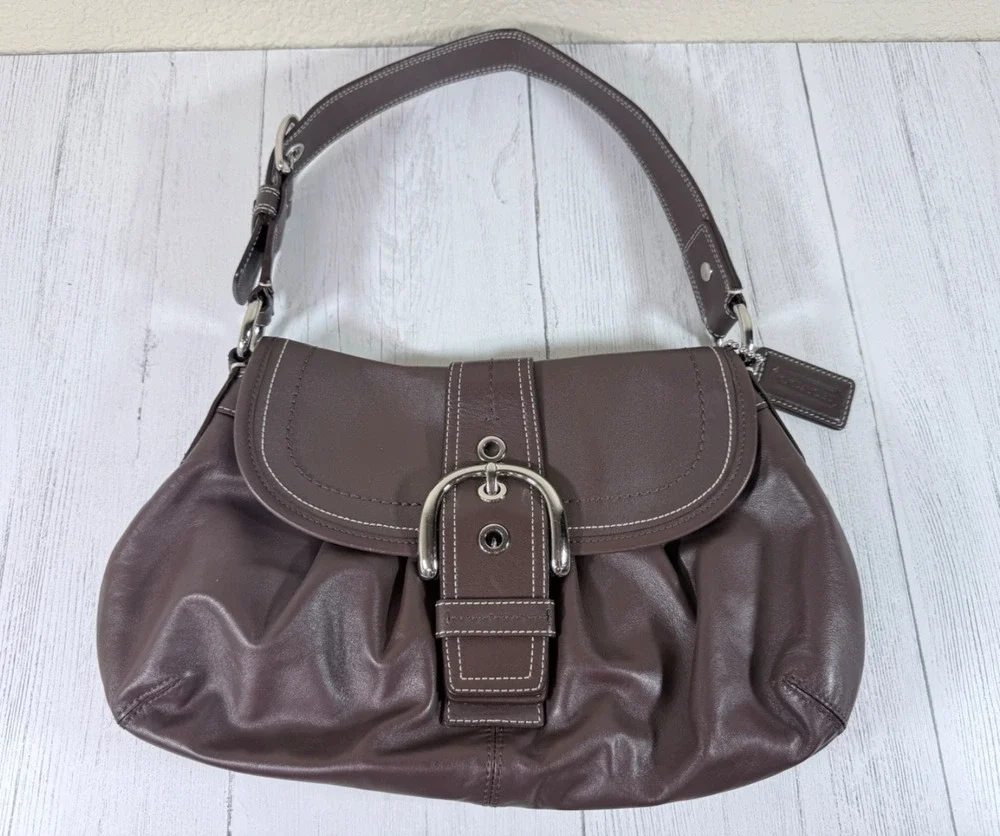 Coach Soho Y2K Rich Brown Buckle Flap Pleated Leather Shoulder Bag Purse F15204